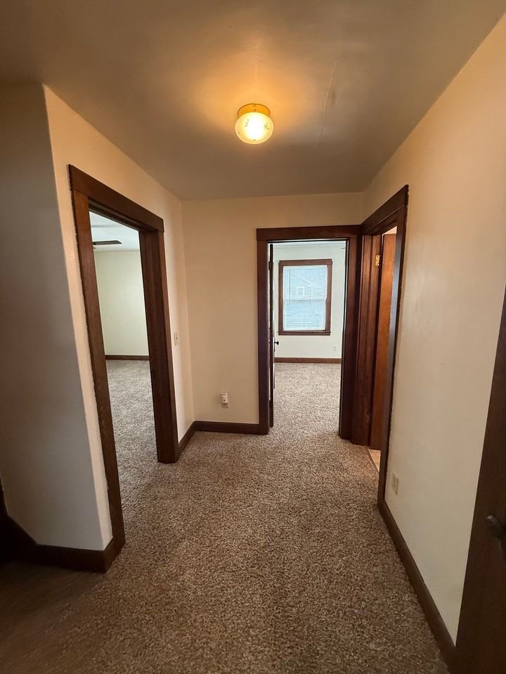 1908 24th St - Photo 6 of 15