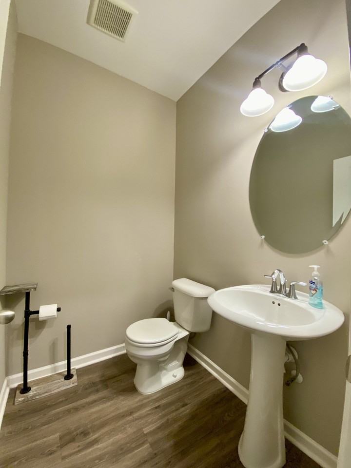 209 Biraj Ct - Photo 5 of 15