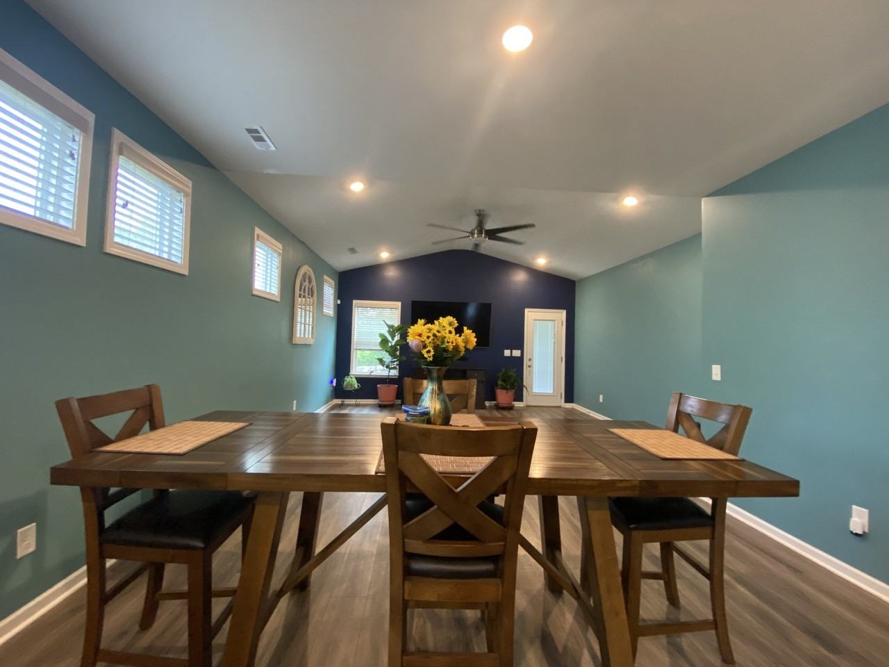 209 Biraj Ct - Photo 7 of 15