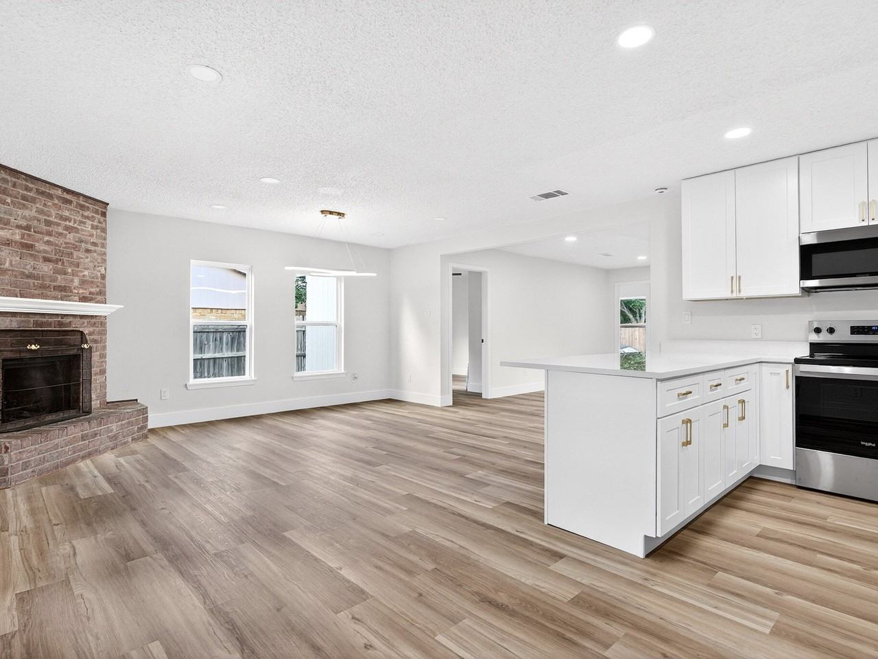 501 Mccurdy St - Photo 5 of 18