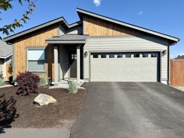featured image of 51778 Mountain Pine St