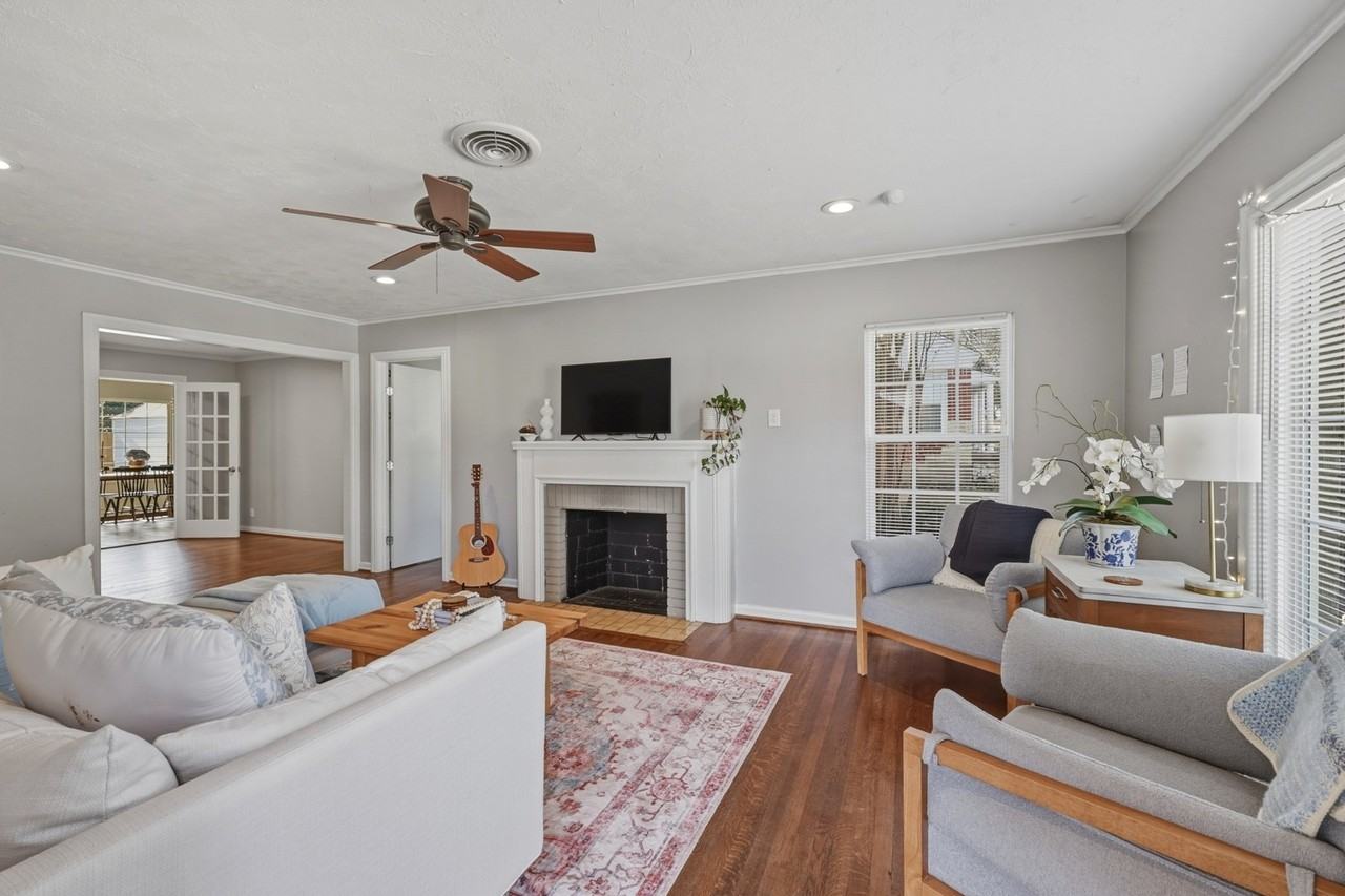 3601 Rogers Ave - Photo 3 of 20