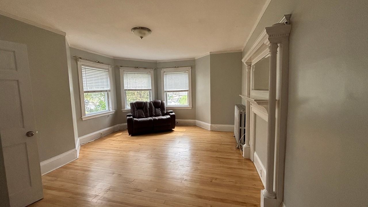 26 Mapleton St #1 - Photo 2 of 14