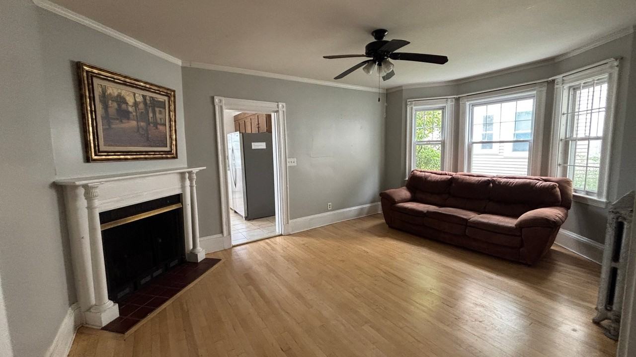 26 Mapleton St #1 - Photo 4 of 14