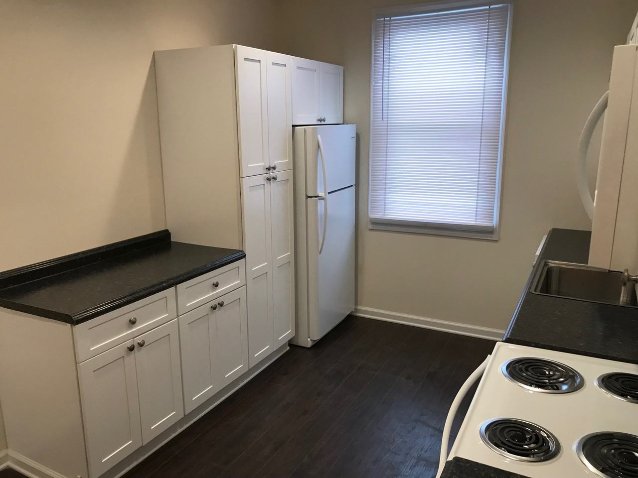 1603 7th Ave #1605R - Photo 2 of 15