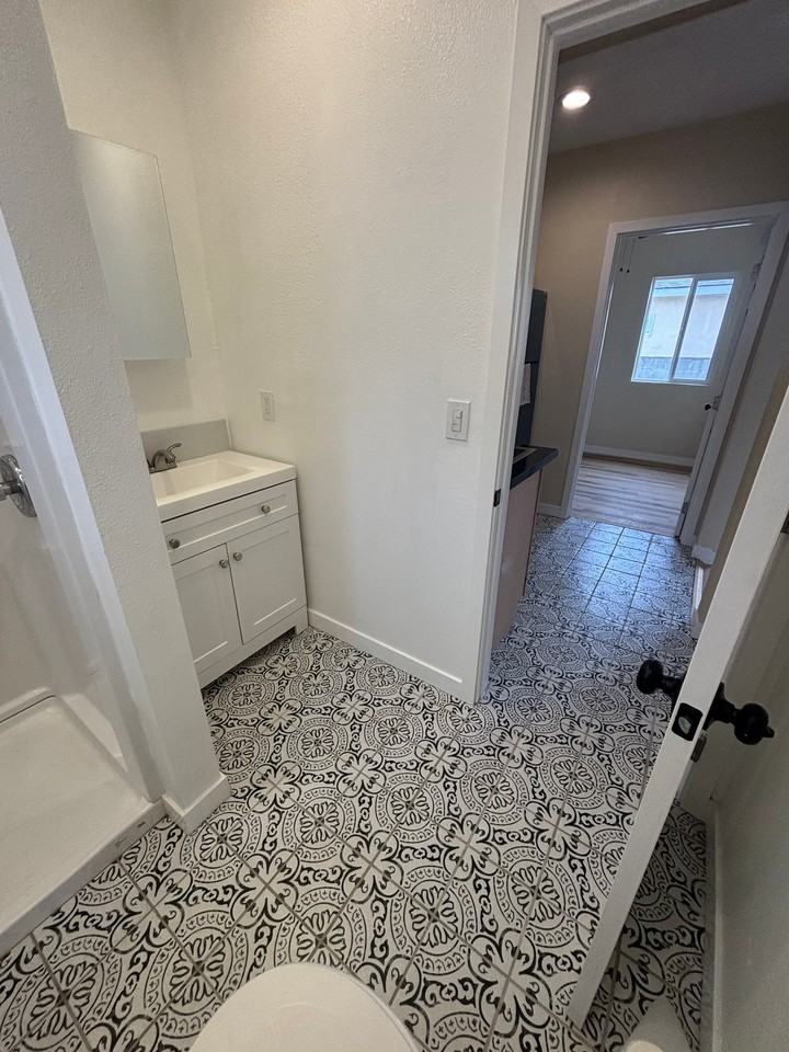 2132 W 84th Pl - Photo 7 of 7