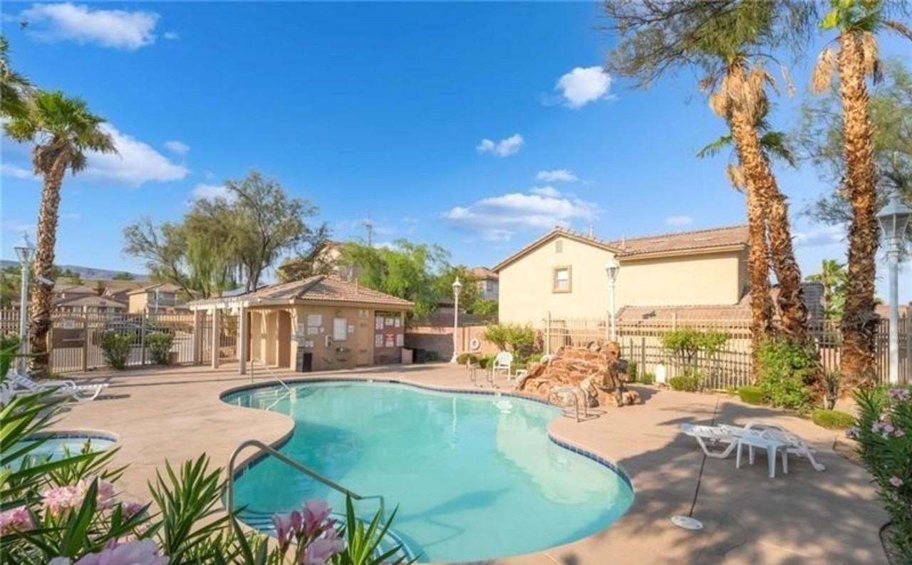 134 Samantha Rose St