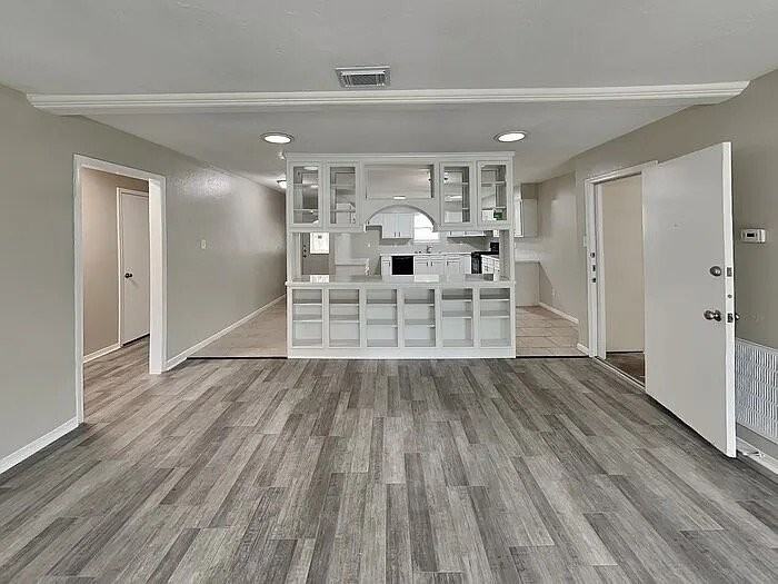 3327 Sycamore Springs Dr - Photo 6 of 11