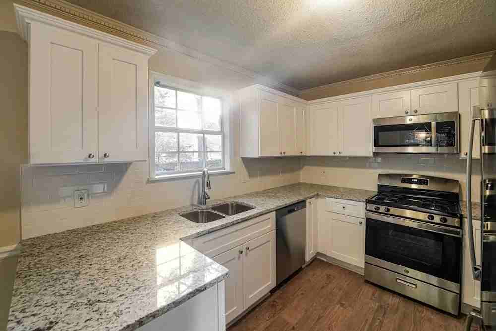 7854 Dogwood Way - Photo 7 of 11