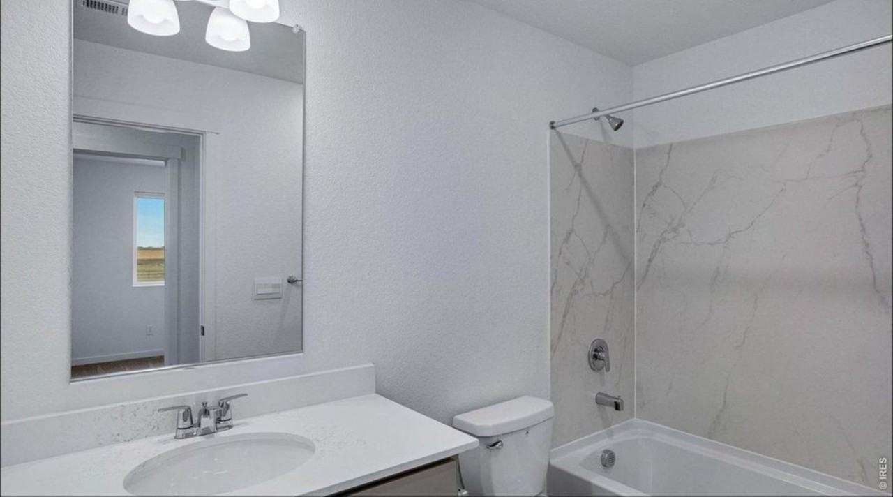 309 Fiord Way - Photo 6 of 13