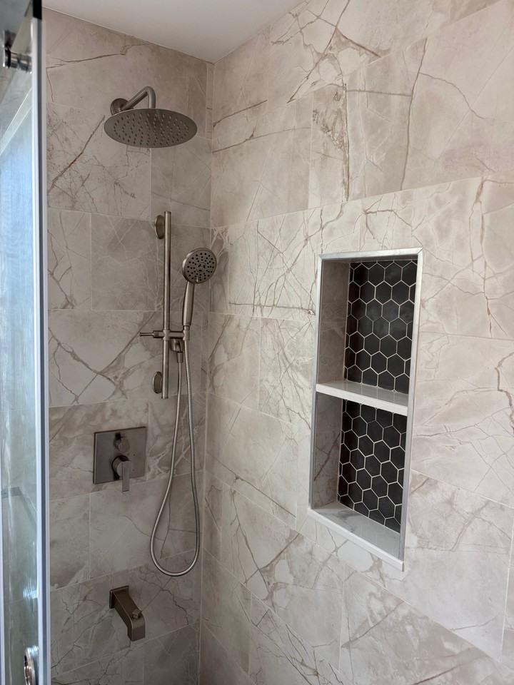 2347 Royal Ave #ADU - Photo 5 of 12