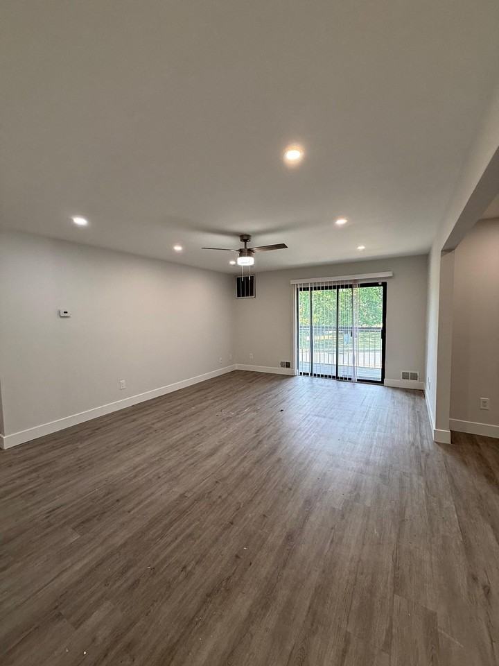 1255 Route - Photo 2 of 12