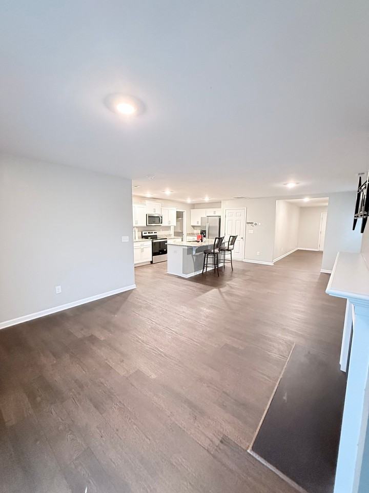 2663 Idared Dr - Photo 6 of 20