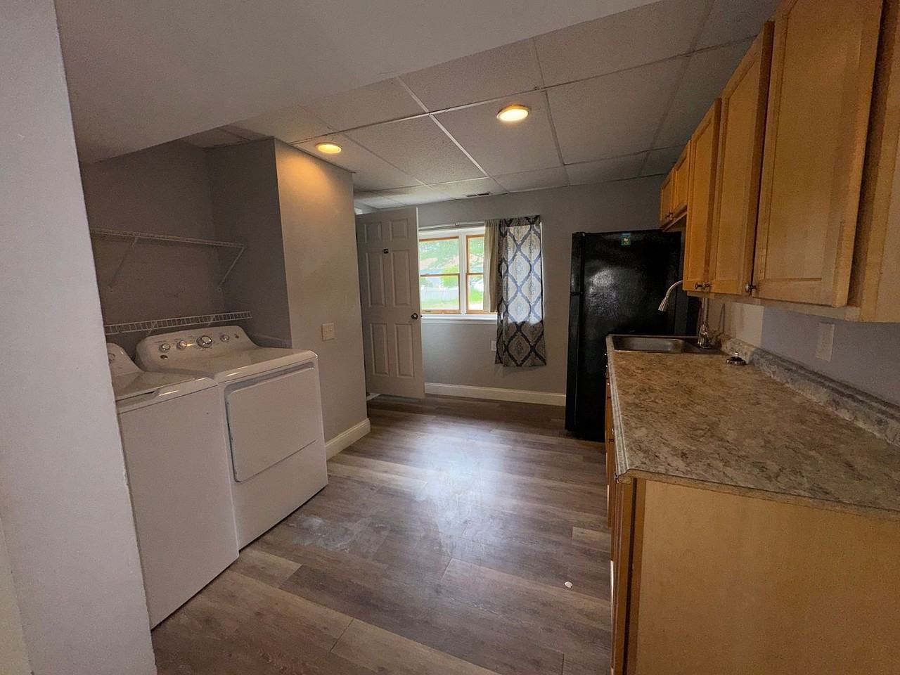 436 S Avenue A - Photo 4 of 13