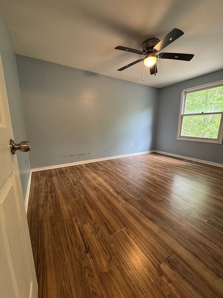 436 S Avenue A - Photo 7 of 13