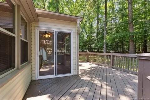 116 Wellington Cir - Photo 4 of 20