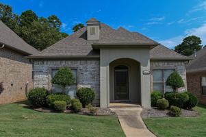 featured image of 9416 Covenant Ln