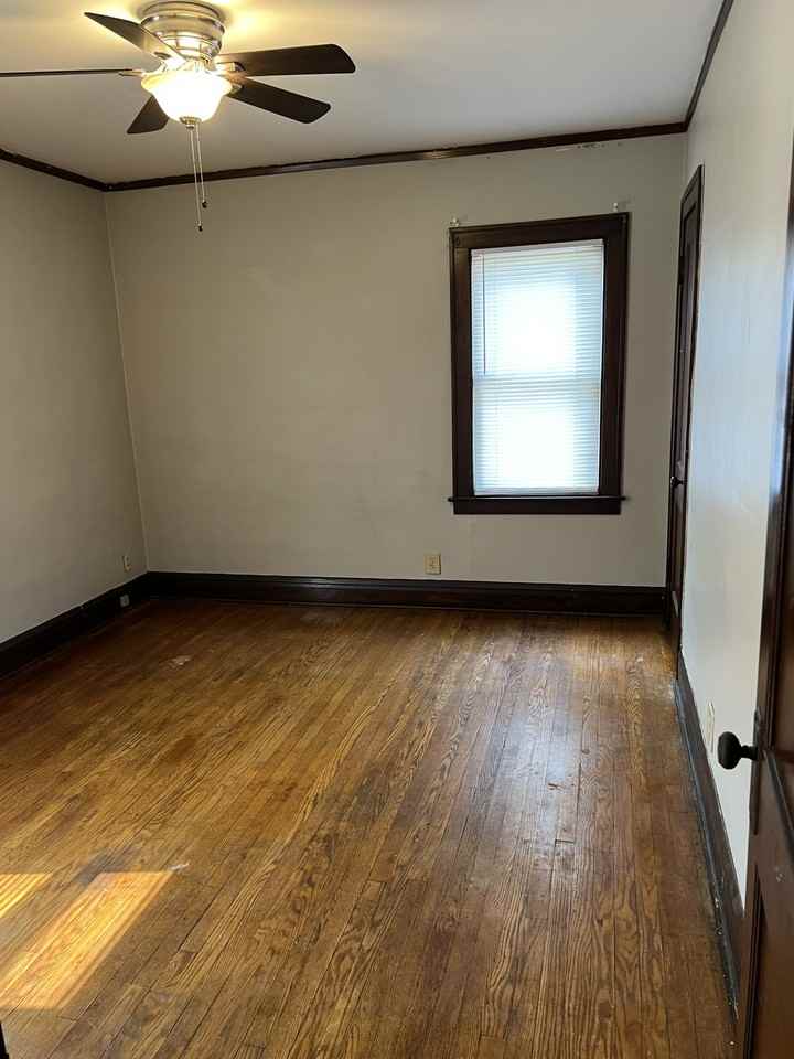 228 Waltham St #NA - Photo 6 of 15
