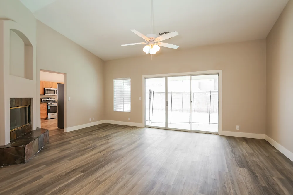 6104 Desert Haven Rd #NA - Photo 5 of 11