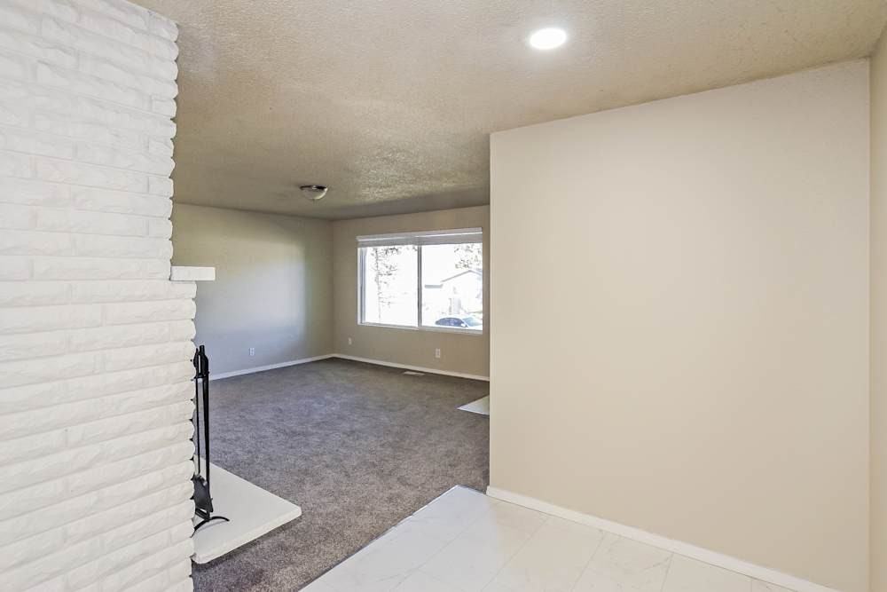 12012 Se 210th St #NA - Photo 2 of 13