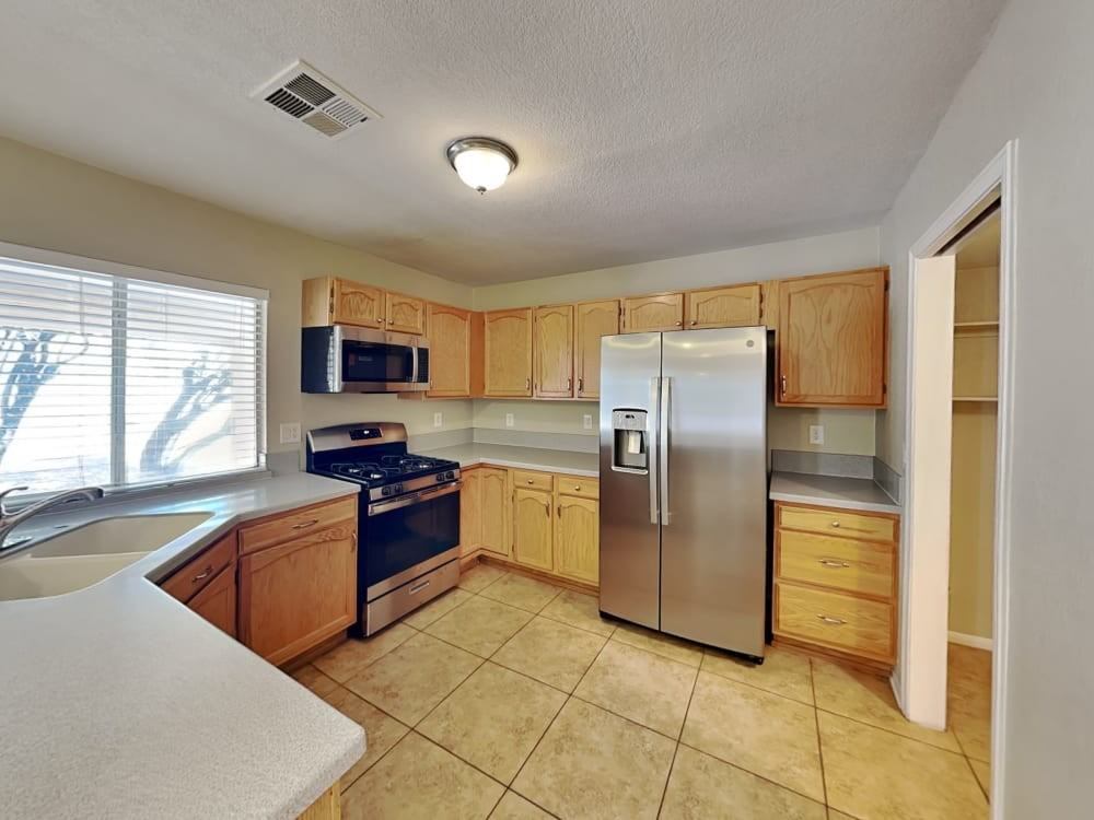 5708 Heatherwood St #NA - Photo 2 of 13