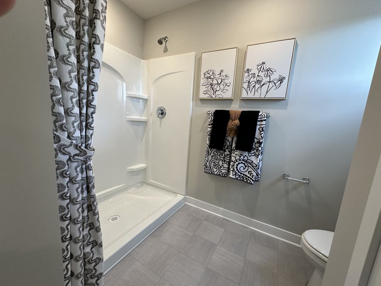17082 Dysart Pl - Photo 2 of 12