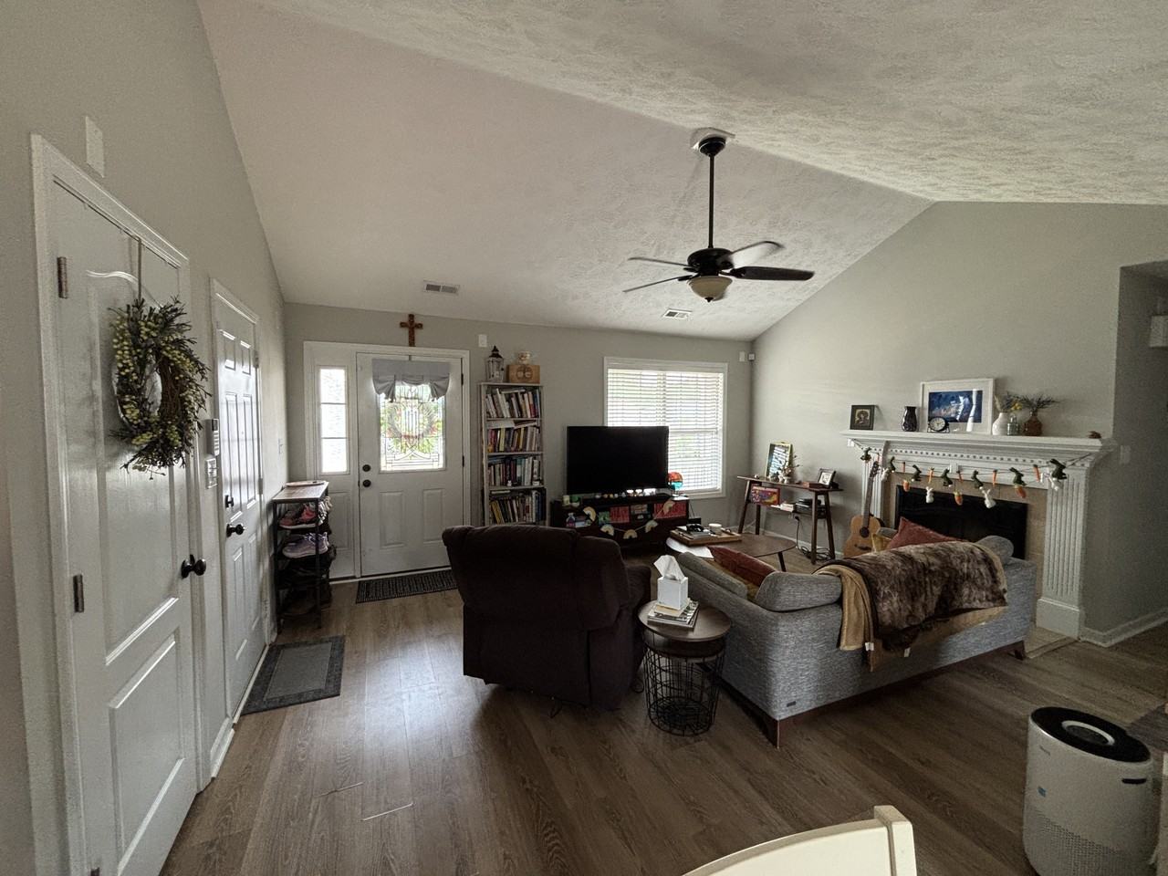 4608 Crystobal Rd #NA - Photo 7 of 13