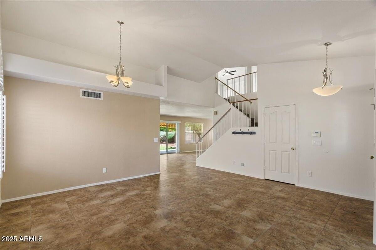 5709 E Gelding Dr - Photo 7 of 39