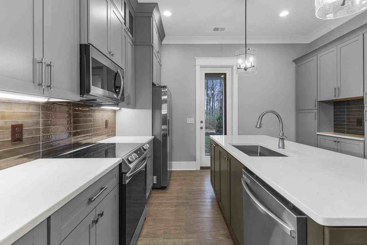 1713 Double Oak Trl - Photo 7 of 36