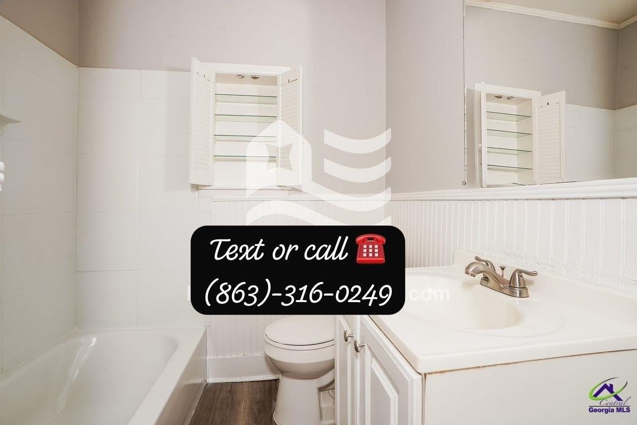 3441 Glynn Ave - Photo 2 of 10