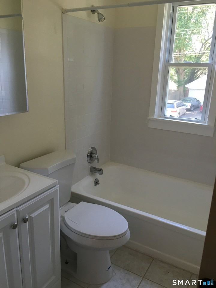 8 High Ridge Dr - Photo 6 of 7