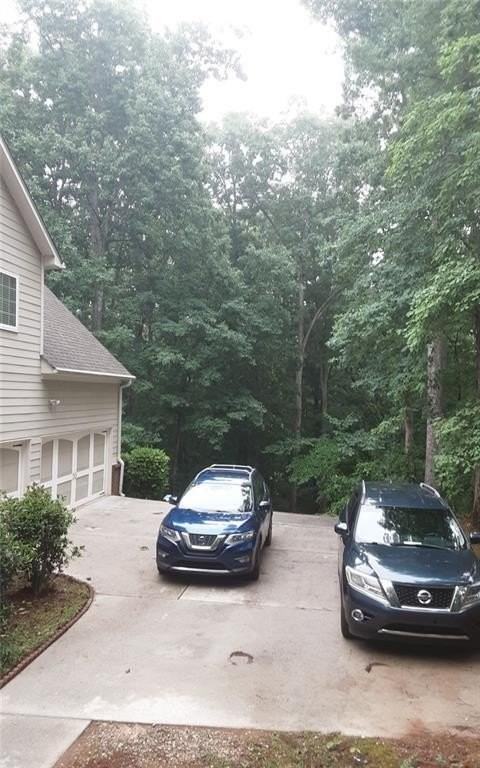 2532 Lois Ct - Photo 5 of 50