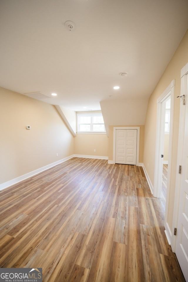210 8th St W #4 - Photo 5 of 23