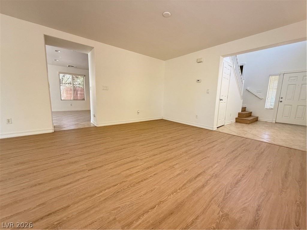 2696 Begonia Valley Ave - Photo 5 of 24