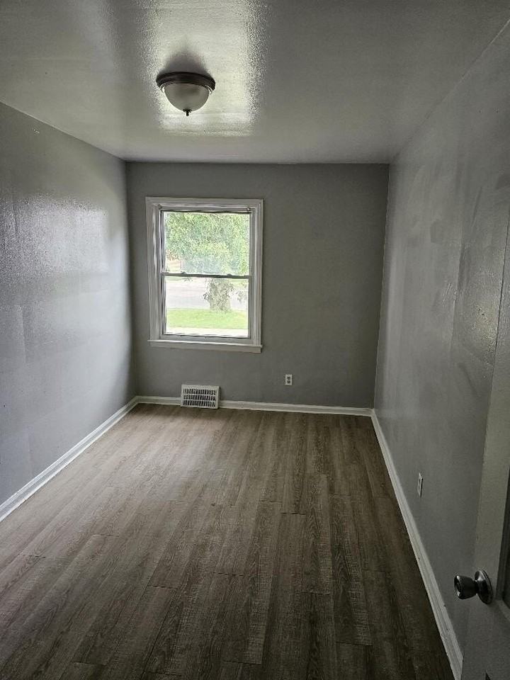 15143 Evergreen Rd - Photo 7 of 7