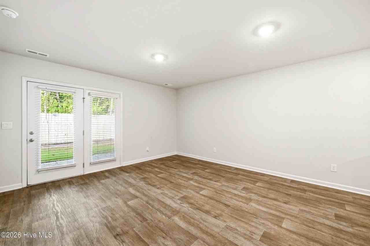 1636 Bellamy Place Dr Ne - Photo 5 of 36