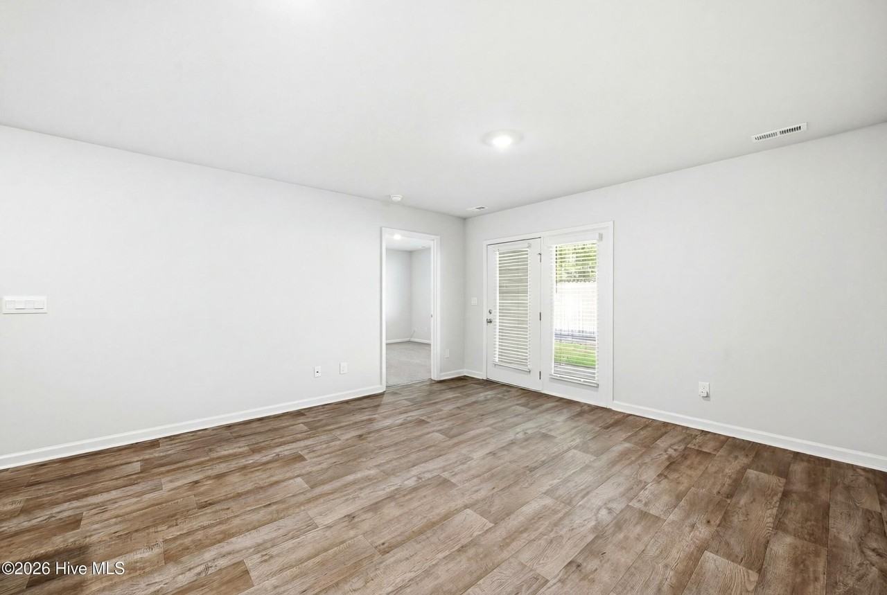 1636 Bellamy Place Dr Ne - Photo 6 of 36