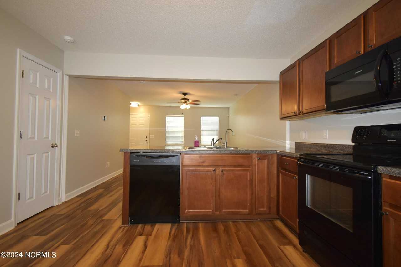 202 Lanieve Ct #4 - Photo 7 of 23