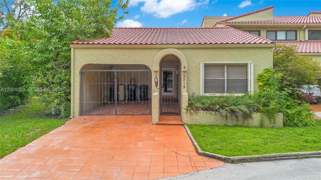 3719 Estepona Ave #18A1 - Photo 2 of 37
