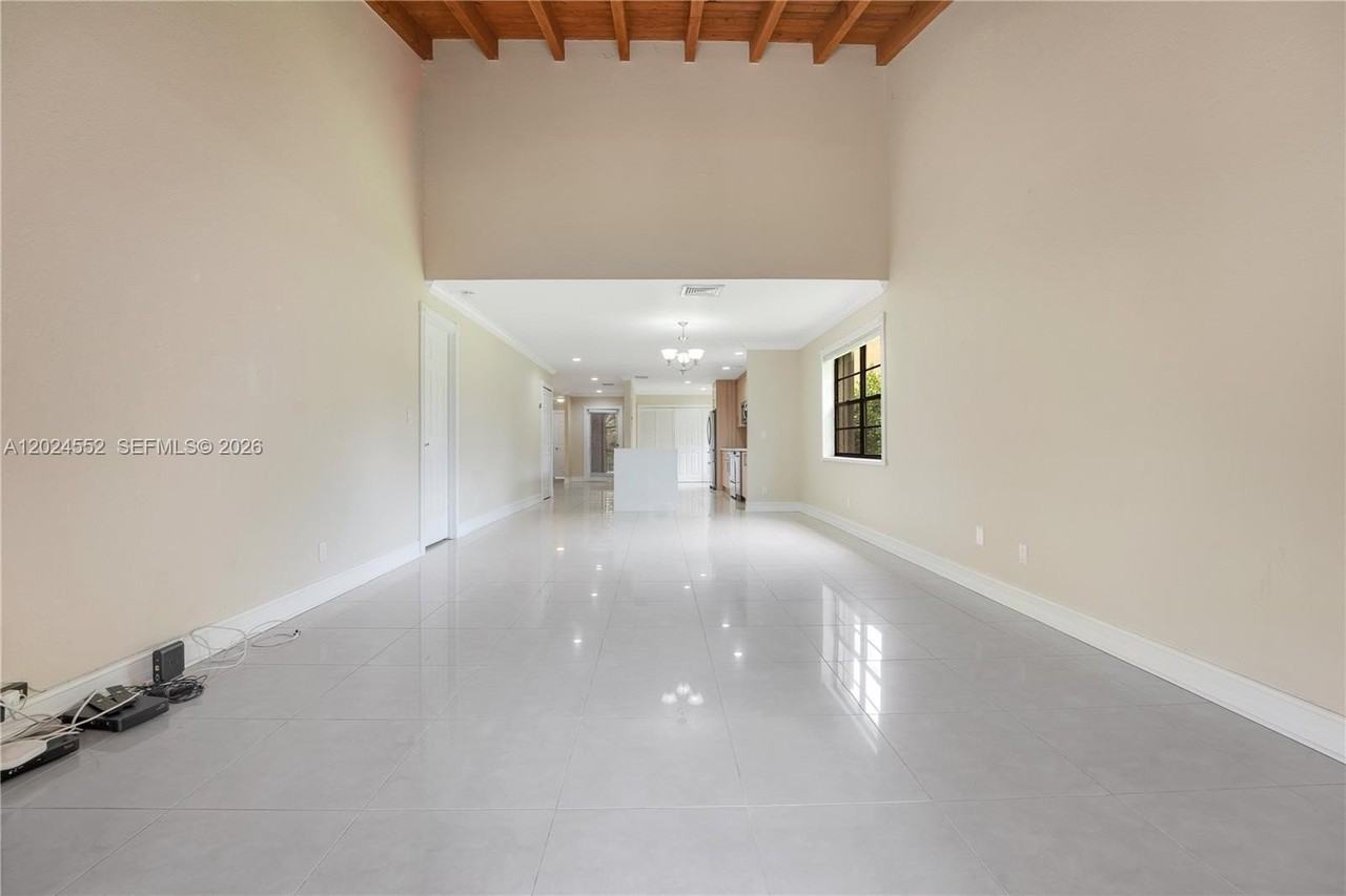 3719 Estepona Ave #18A1 - Photo 7 of 37