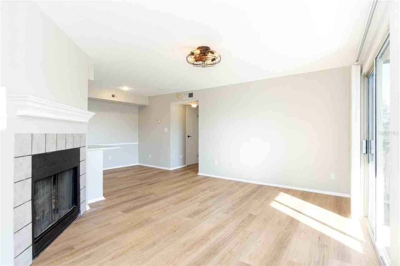 9100 Dr Martin Luther King Jr St N #908 - Photo 3 of 26