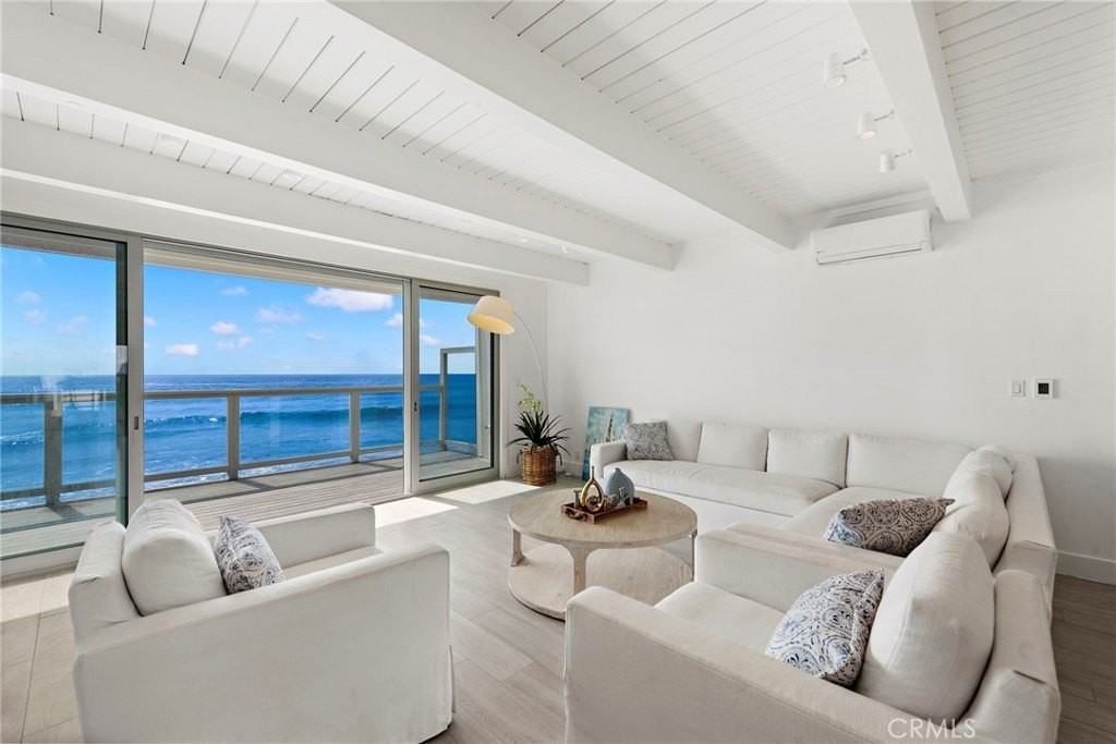 11770 Pacific Coast Hwy #N - Photo 4 of 50