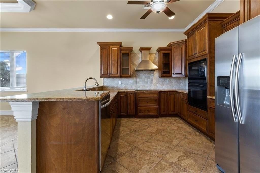27806 Forester Dr - Photo 6 of 34