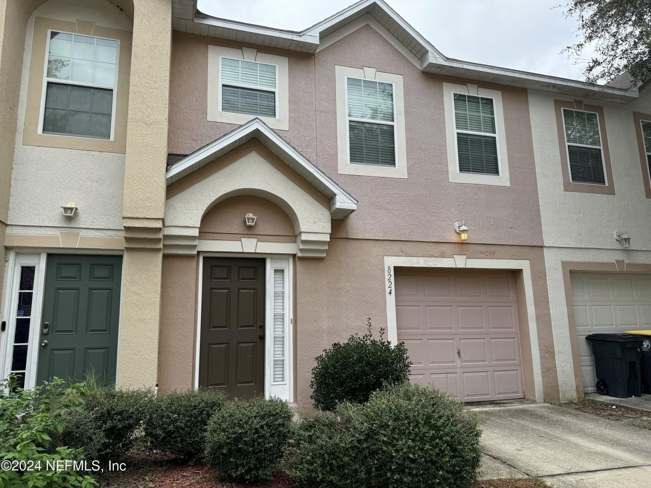 8224 Halls Hammock Ct - Photo 2 of 20
