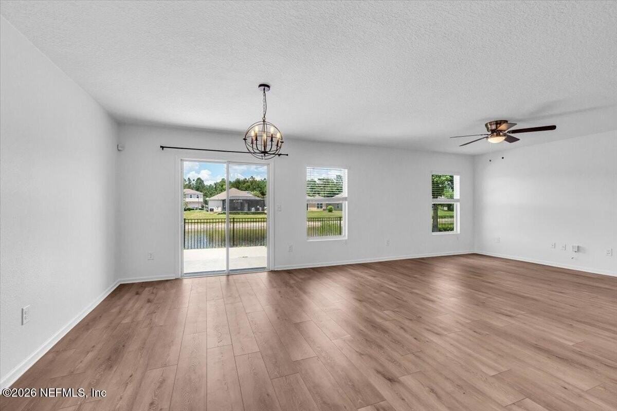 10281 Magnolia Hills Dr - Photo 7 of 26