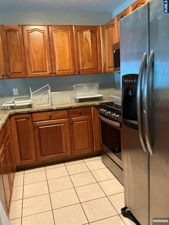 102 Berry St #5 - Photo 3 of 13