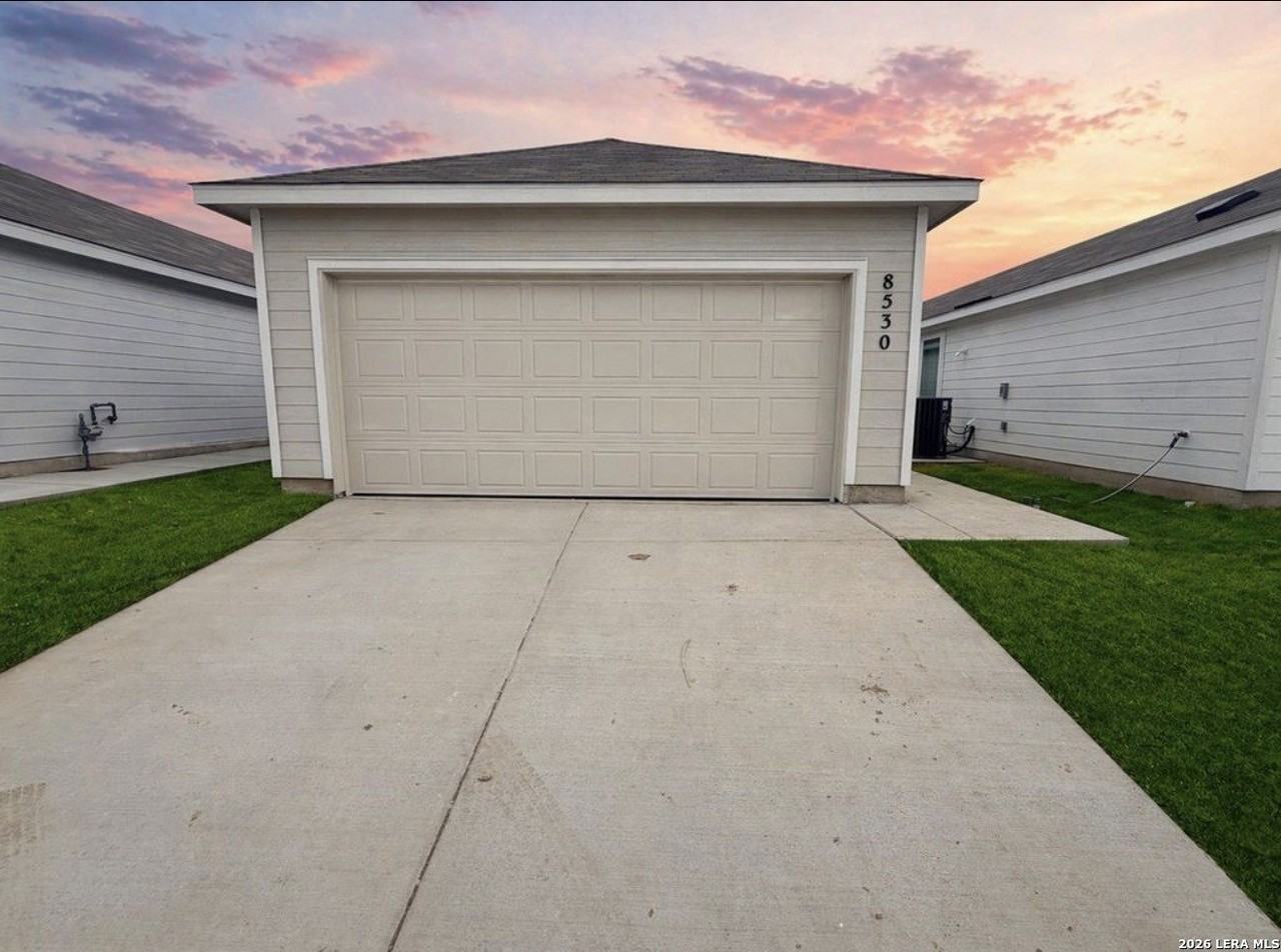 8530 Eucalyptus Hls - Photo 2 of 24