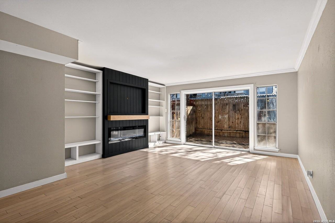 1045 Shook Ave #145H - Photo 6 of 38