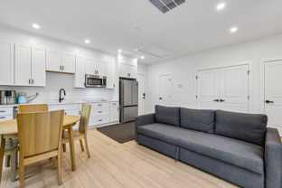 4315 Pinetree Rd - Photo 1 of 1