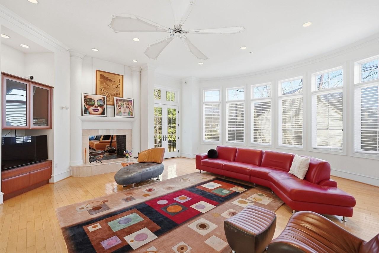 8537 Rapley Preserve Cir - Photo 4 of 38